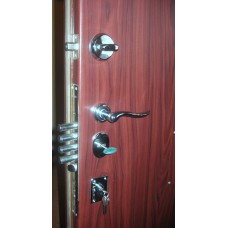 Metāla durvis ar slēdzeni MOTTURA 54.797