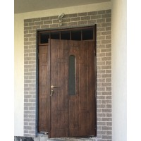 Metāla durvis mājai